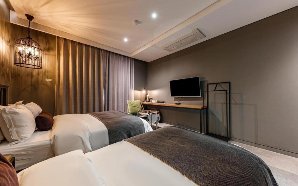 Daejeon Namoo Hotel Extérieur photo